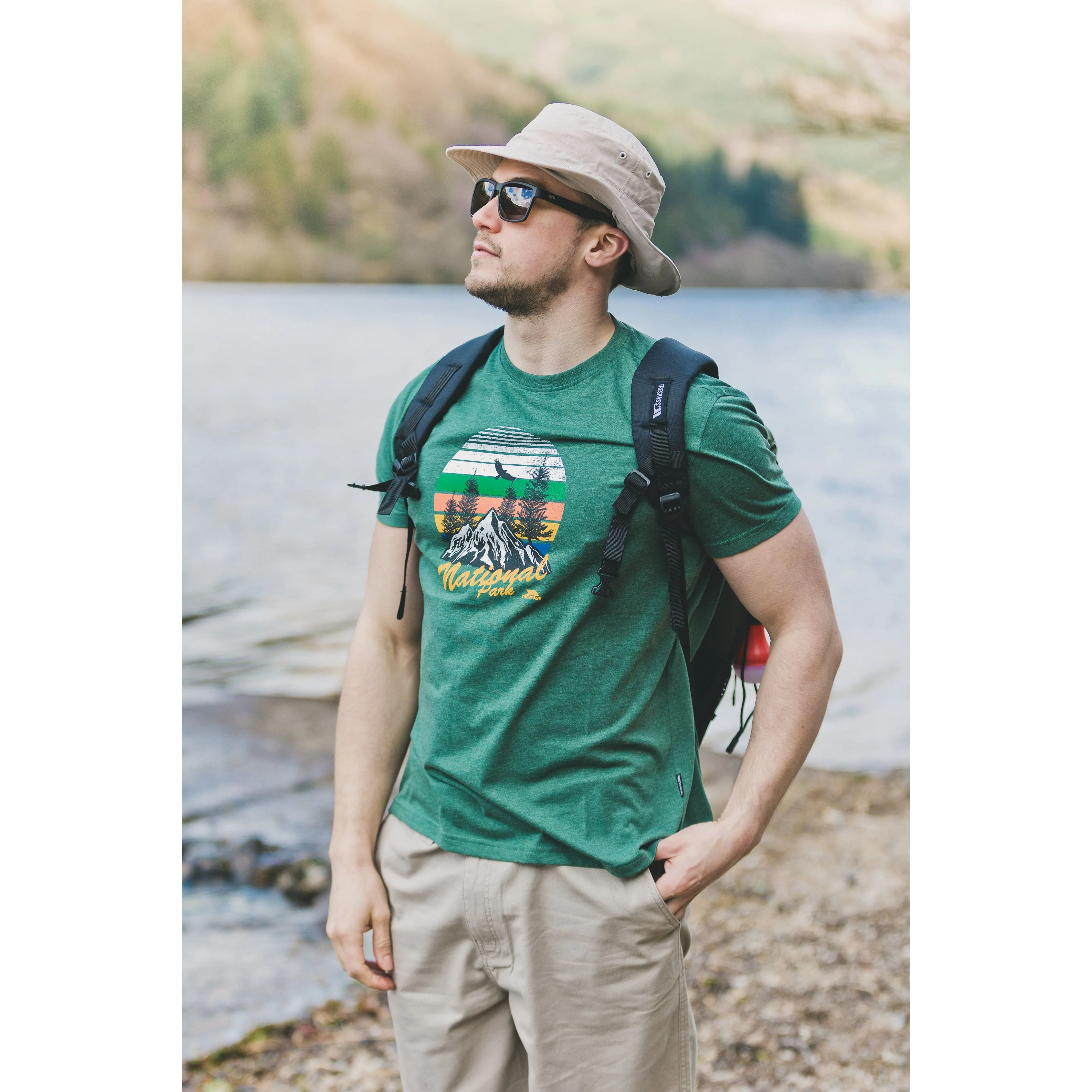 Bearing Unisex Summer Bucket Hat in Pebble