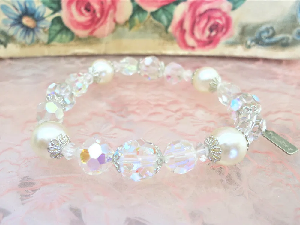 Delightful Pearl and Swarovski Crystal Bracelet