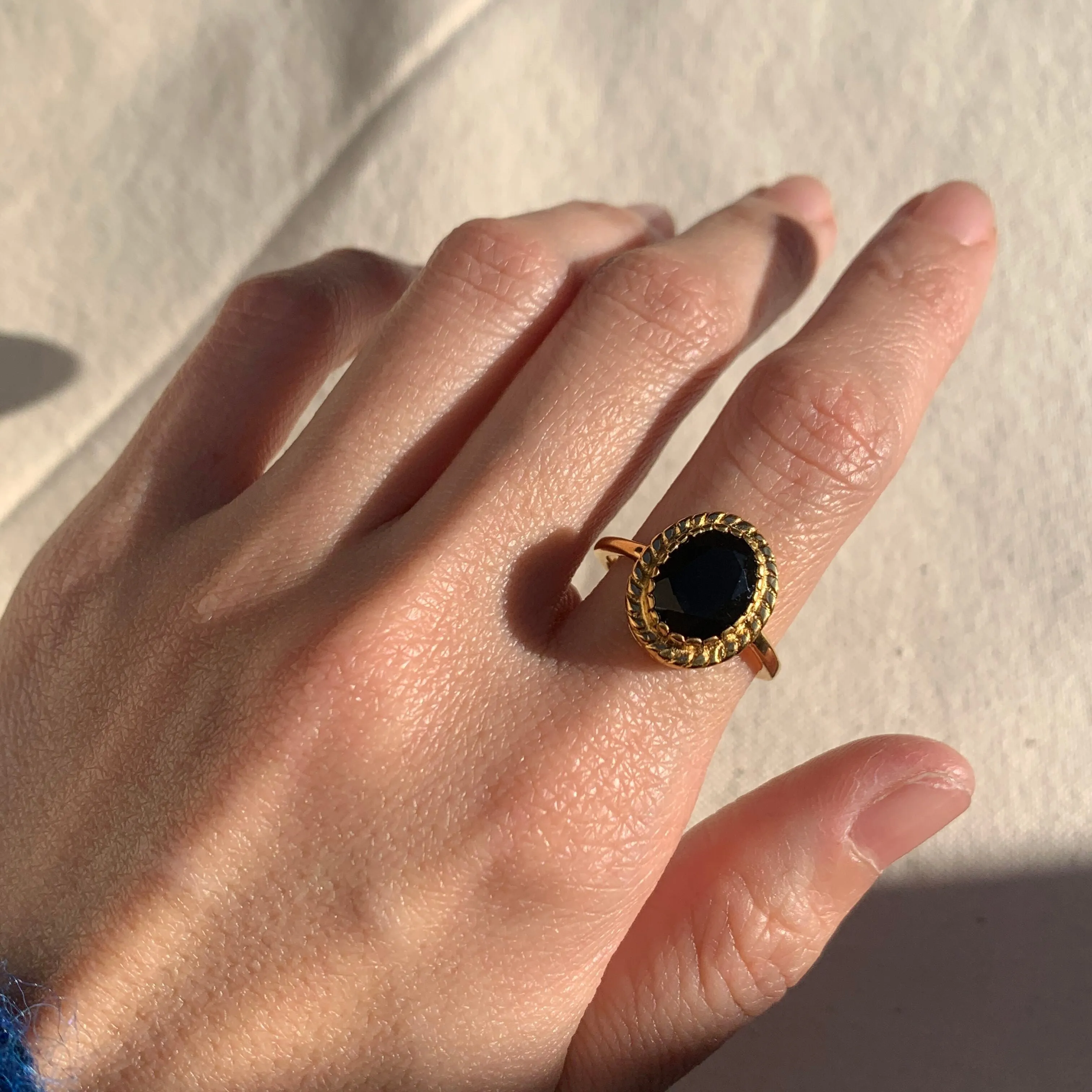 Gold Onyx Ring - Black Vintage Ring - Black Oval Ring