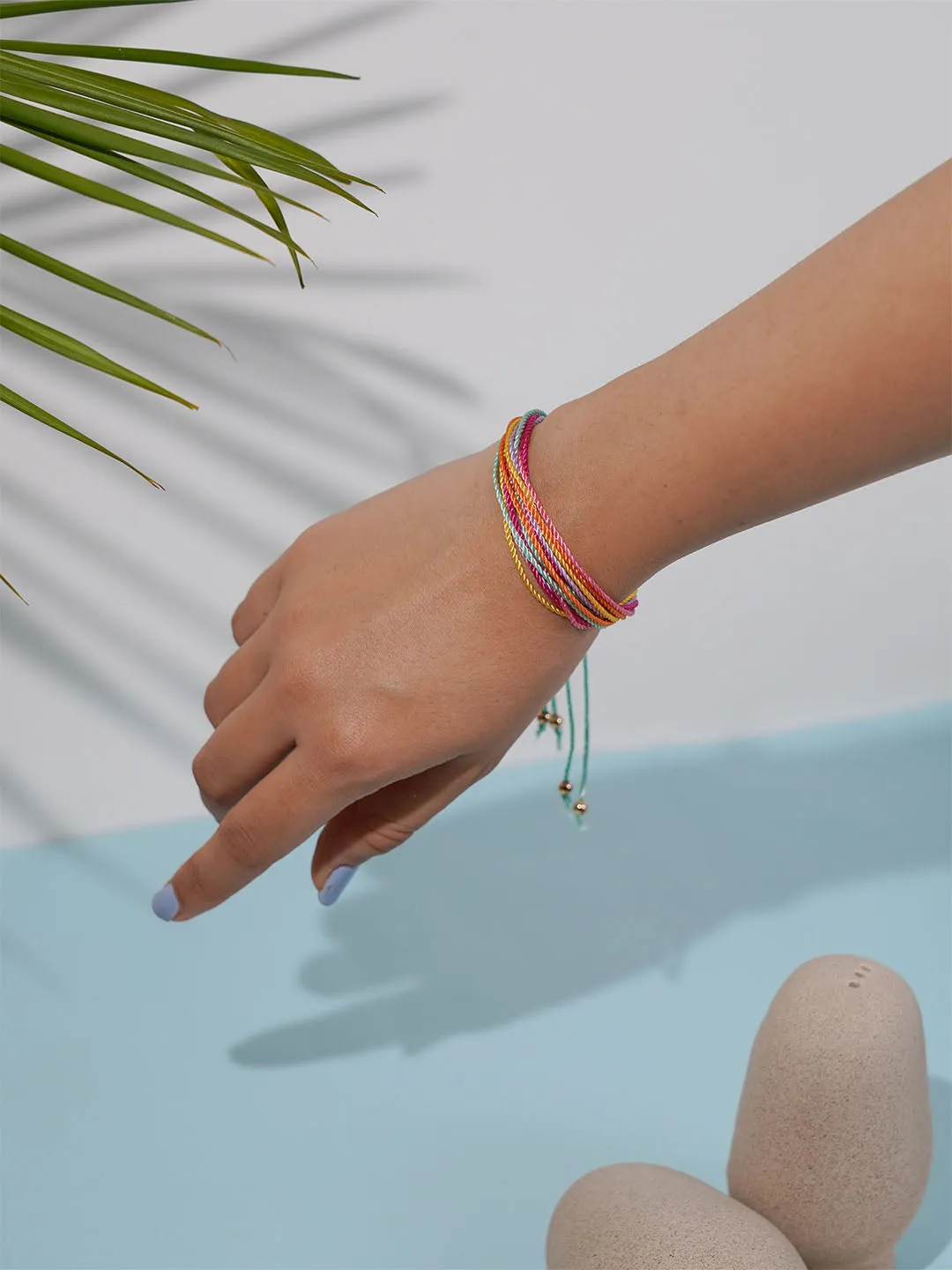 Multi thread bracelet