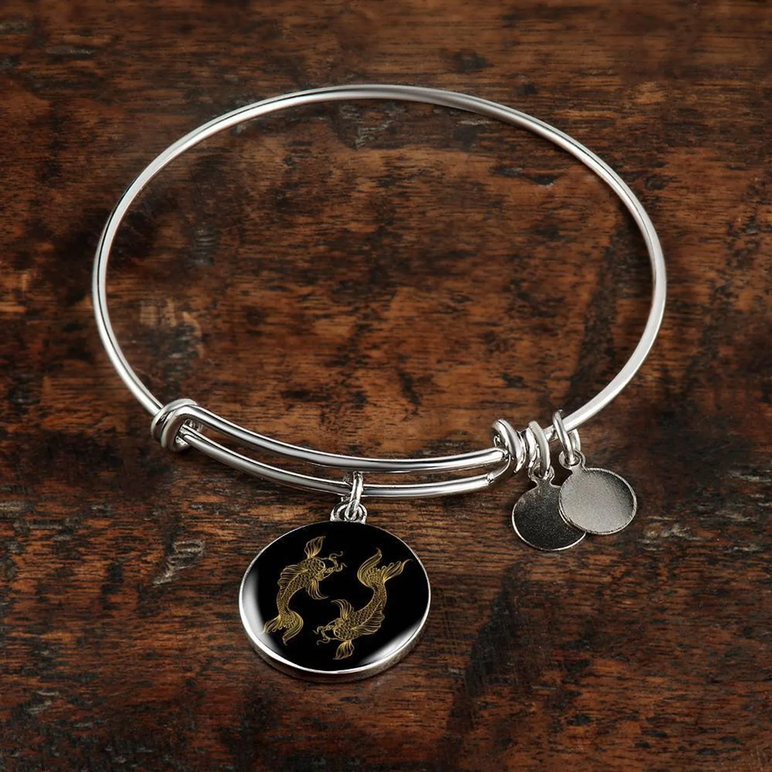Pisces Zodiac Engraved (Customized) Popular Luxury Circle Bangle, Fish Fishy Pisces Gifts, Pisces Horoscope Present, Astrology Pisces