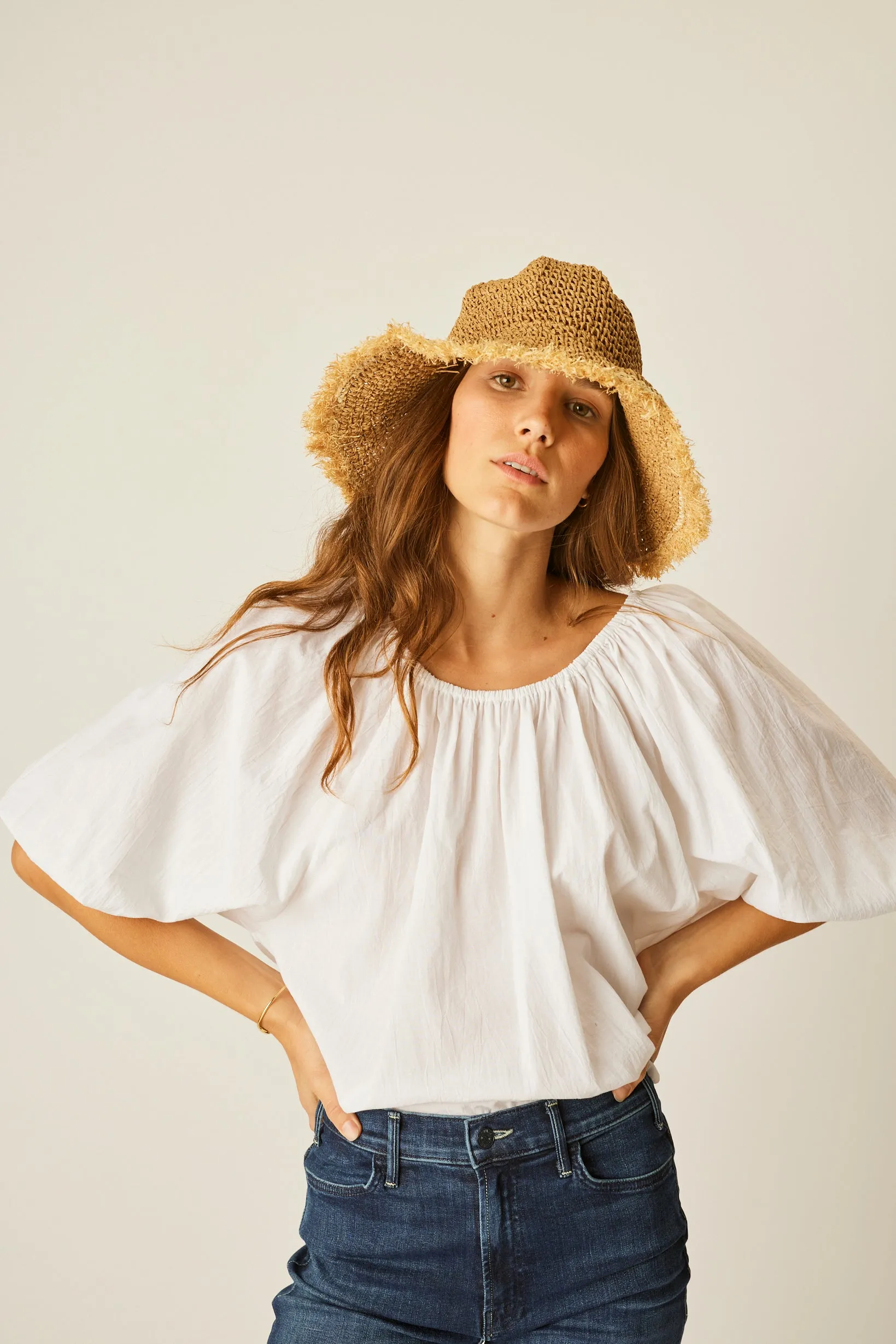 STRAW BUCKET HAT