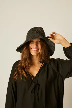 STRAW BUCKET HAT