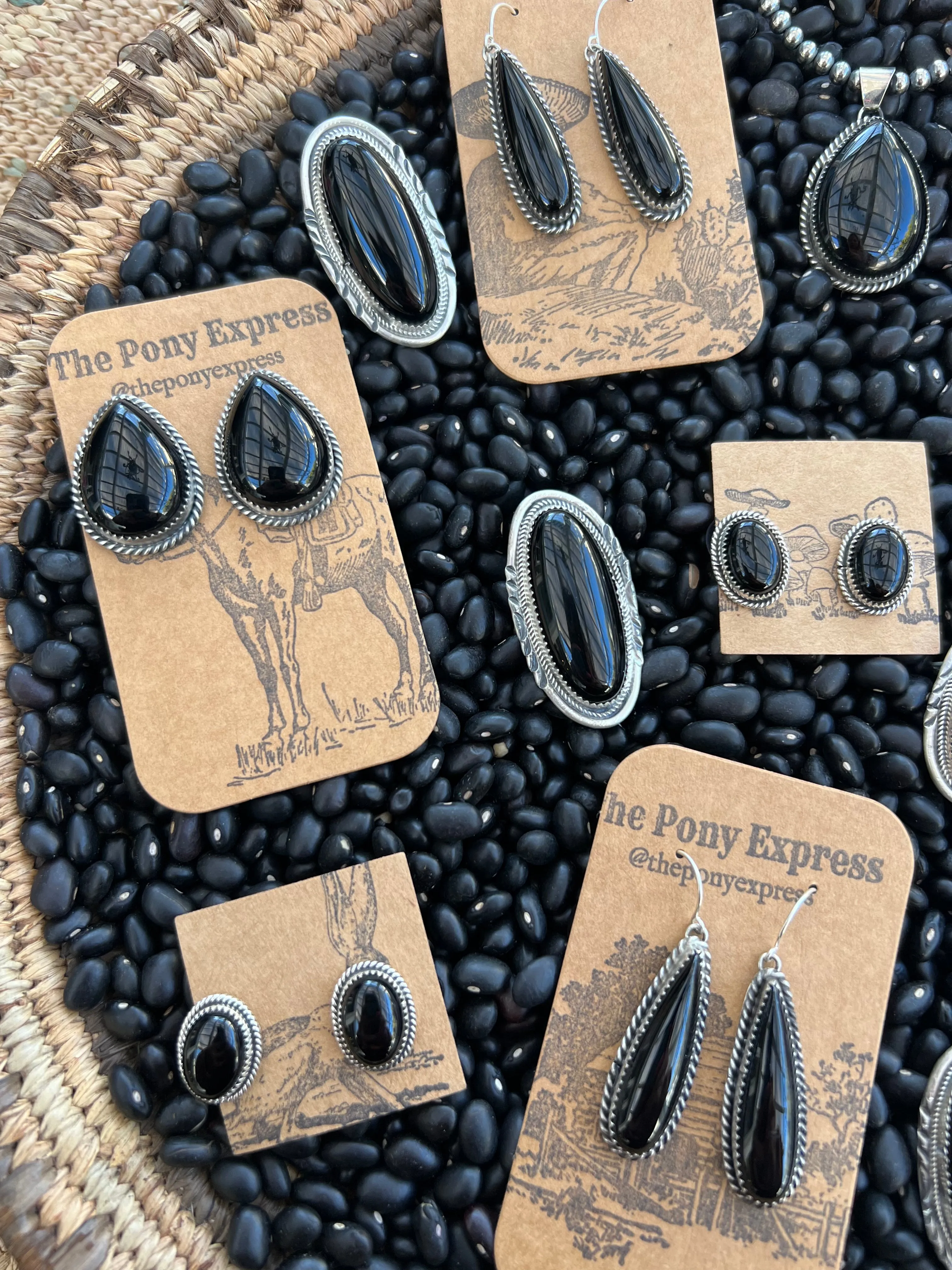 The Raven Onyx Ring