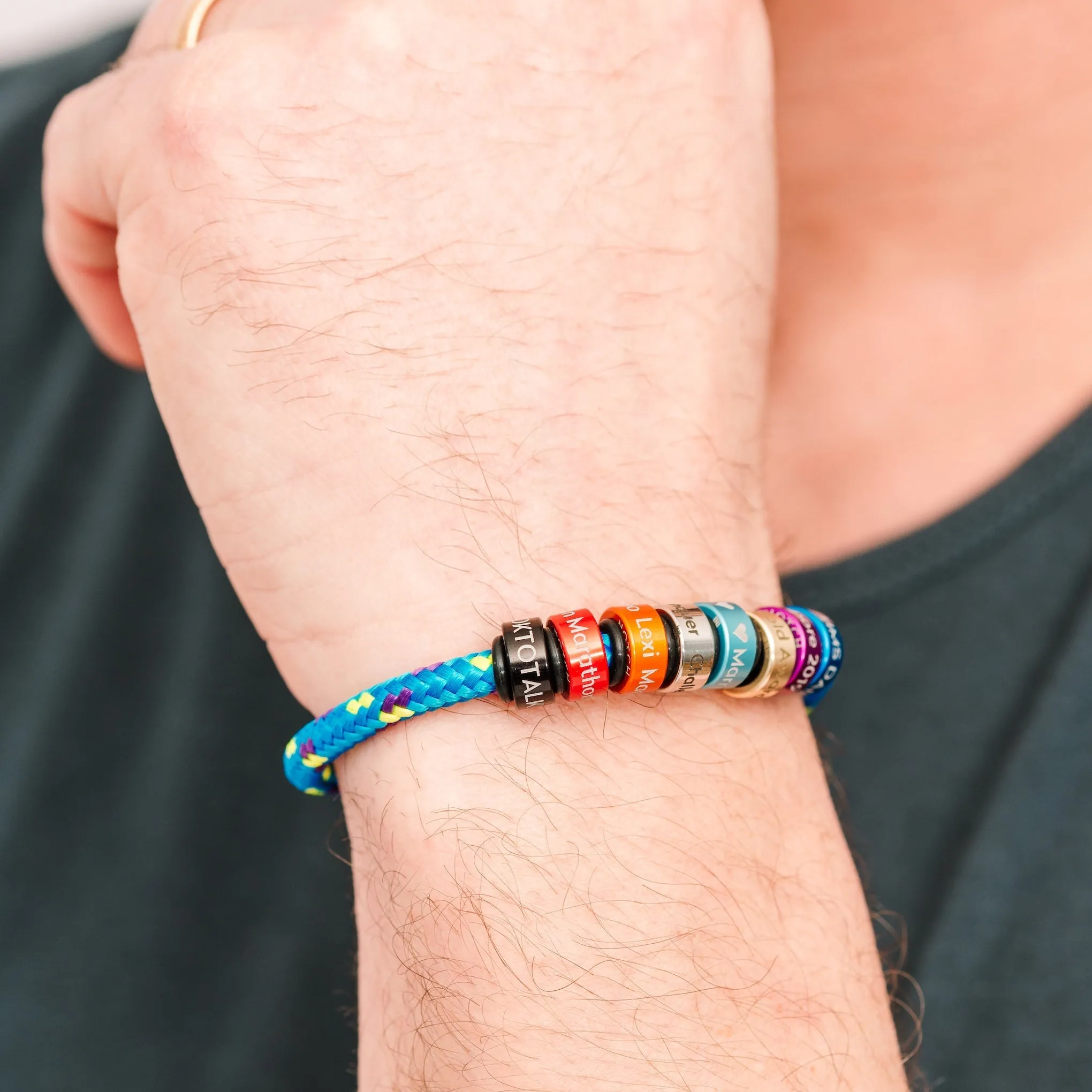 This Woman Runs OceanYarn NOTCH Bracelet - Coral Crush with Brass Clasp
