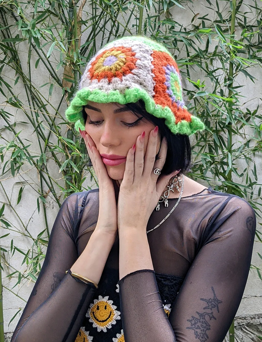 TROPICAL DAYS CROCHET HAT