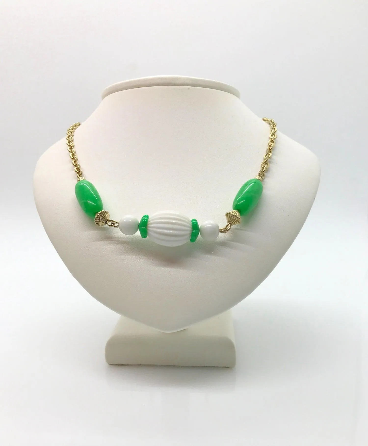 Vintage Avon "Come Summer"  Necklace with Green and White Beads (1975)